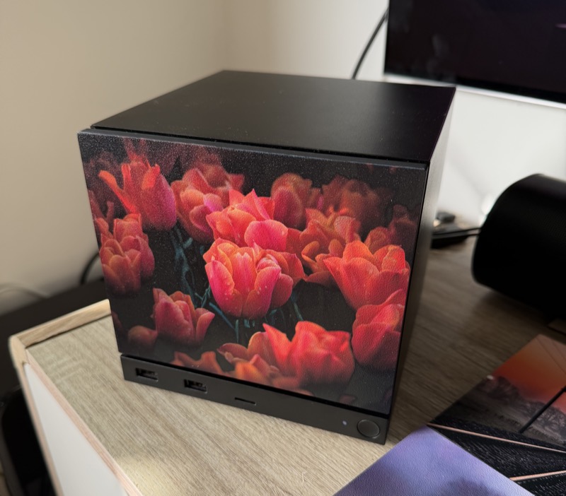 Printed tulip faceplate mounted on a Steam Machine
